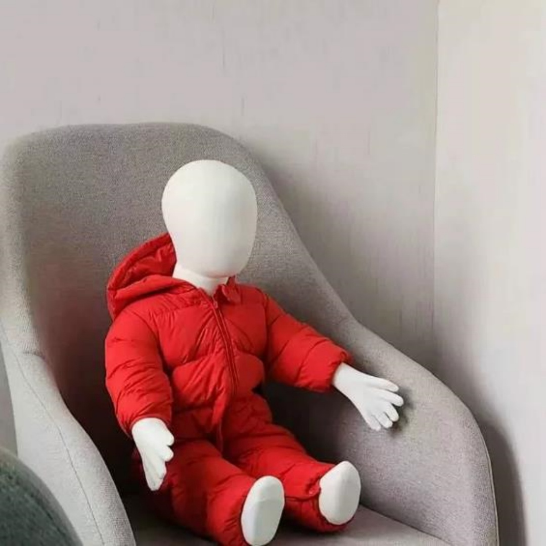 Baby Clothing Display Stand - 1-4 jaar zit baby volledige kind